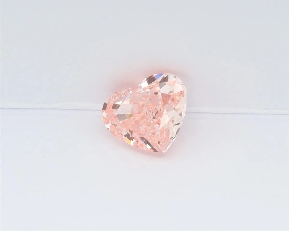 1.04ct Heart Lab Grown Diamond (Colour Fancy Vivid Pink, Clarity VVS2, IGI Certified)