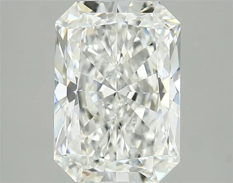 2.09ct Radiant Lab Grown Diamond (Colour E, Clarity VVS1, IGI Certified)