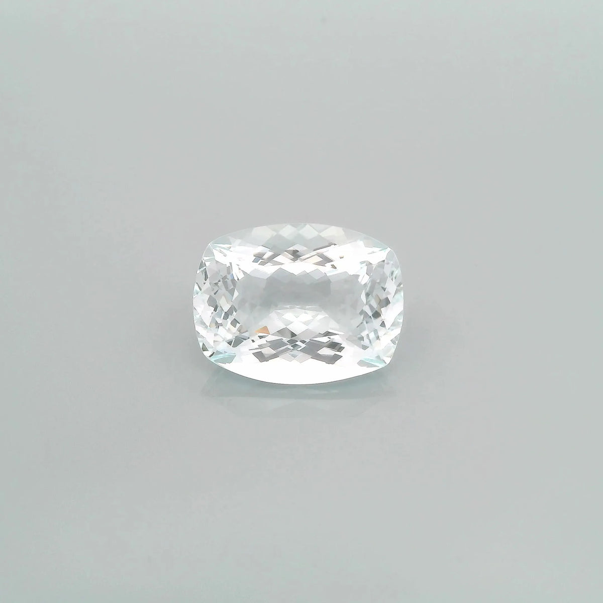 22.29ct Cushion Natural Aquamarine (Colour Blue, Clarity Eye Clean, Cut Faceted)