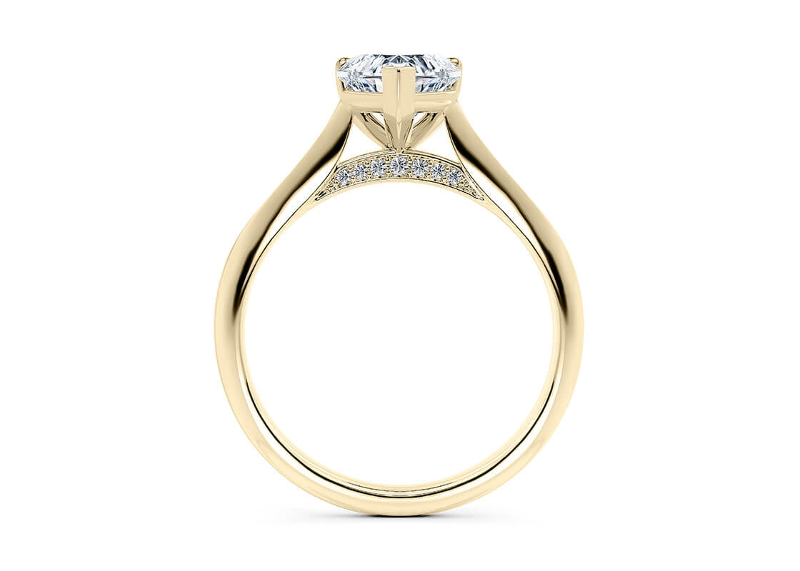 Iris Solitaire Yellow Gold 18k Heart Engagement Ring