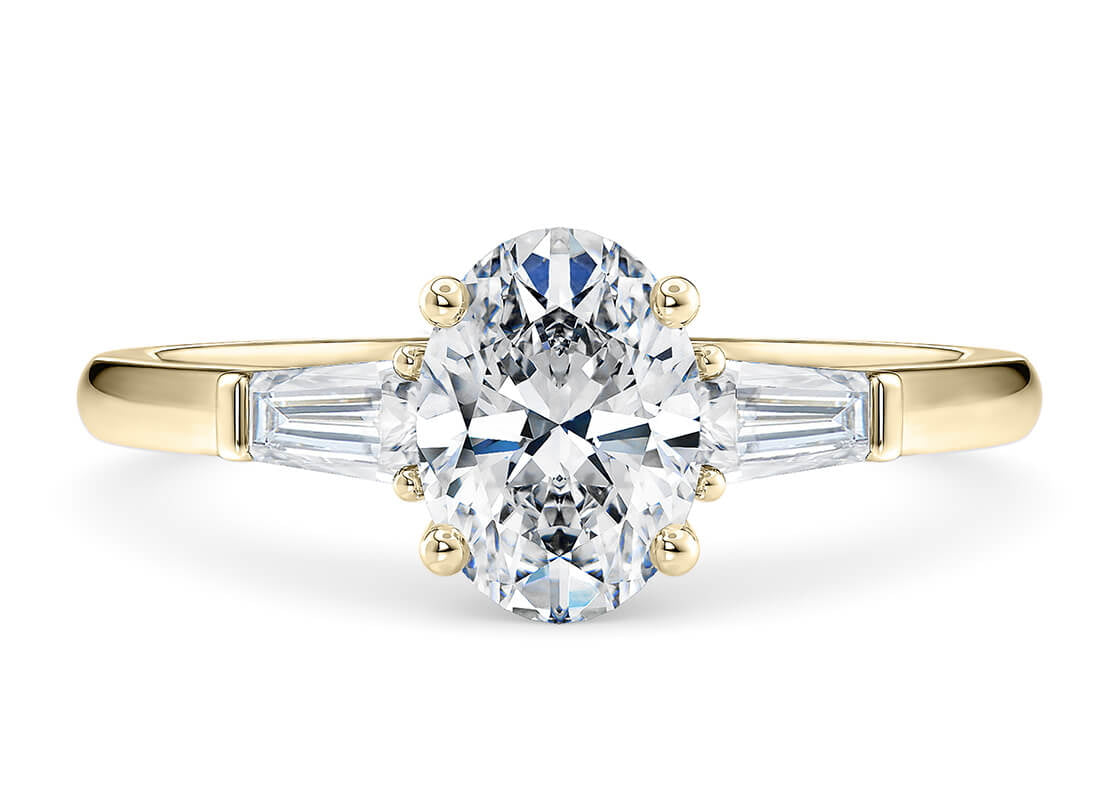 Alexandria Trilogy Yellow Gold 18k Oval Engagement Ring