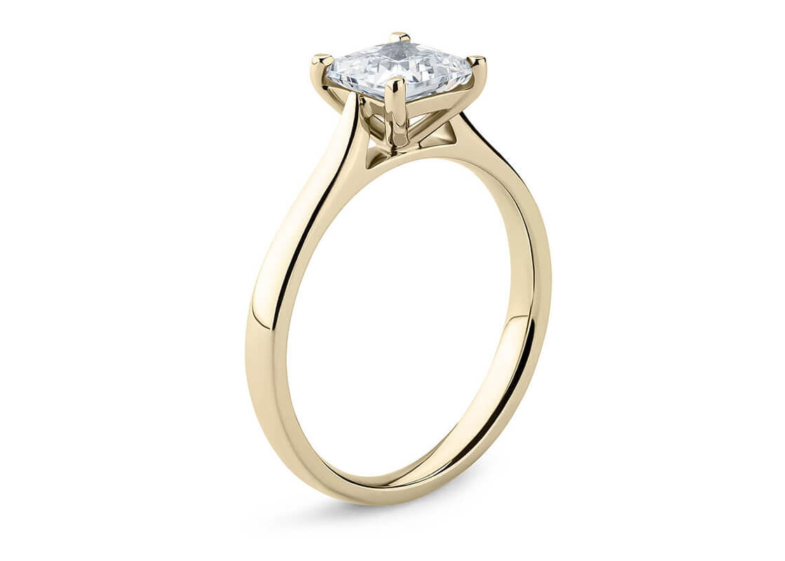 Contour Solitaire Yellow Gold 18k Princess Engagement Ring