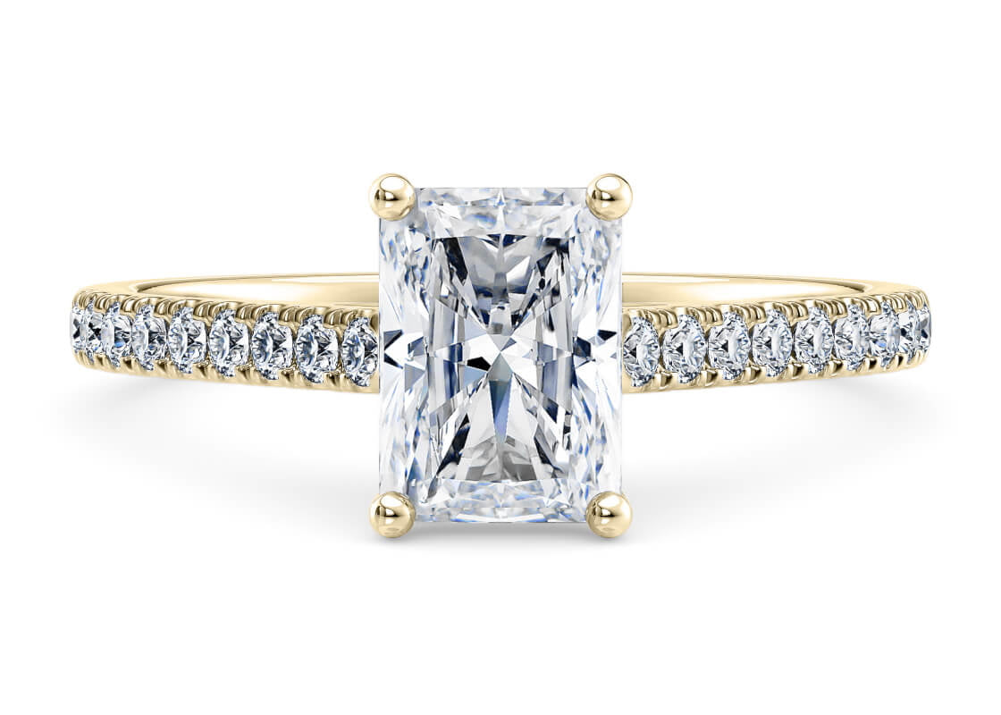 1477 Vintage Yellow Gold 18k Radiant Engagement Ring