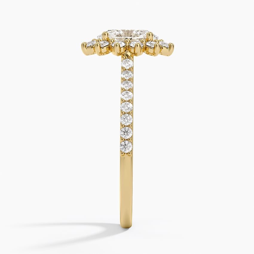 Luxe Sunburst Halo Diamond Ring (1/2 ct. tw.) Yellow Gold 18k Oval Engagement Ring