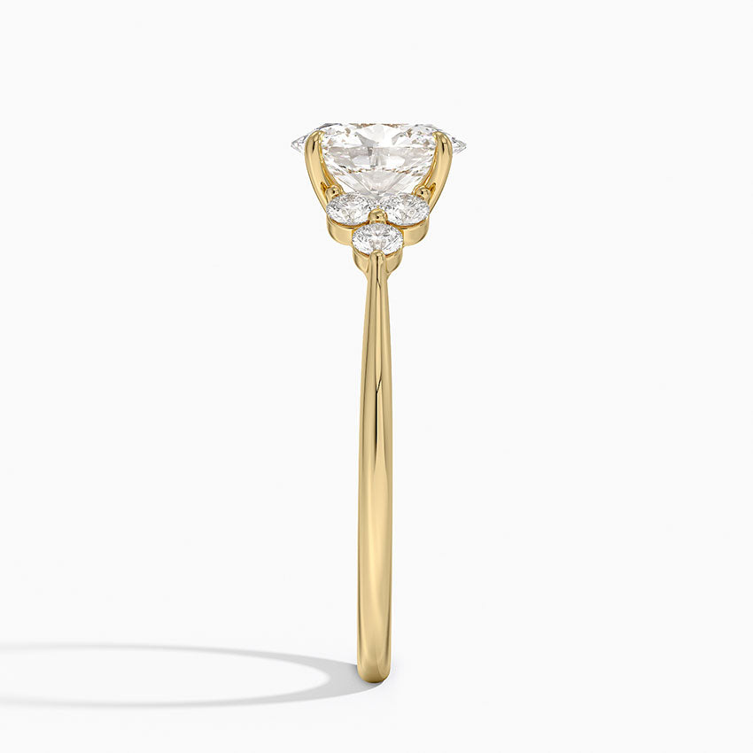 Luxe Melody Diamond Ring (1/5 ct. tw.) Yellow Gold 18k Oval Engagement Ring