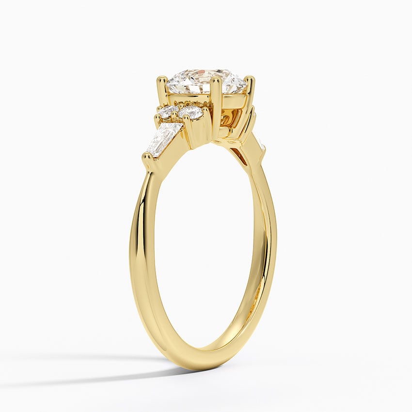 Yvonne Diamond Ring Yellow Gold 18k Round Engagement Ring