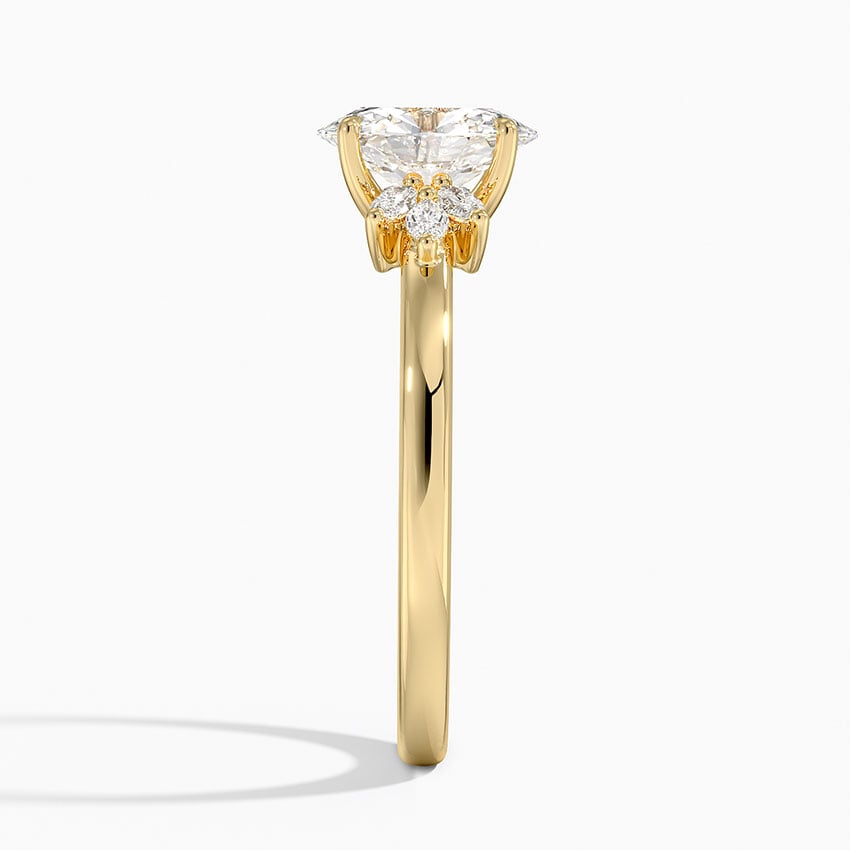 Stella Diamond Ring Yellow Gold 18k Oval Engagement Ring