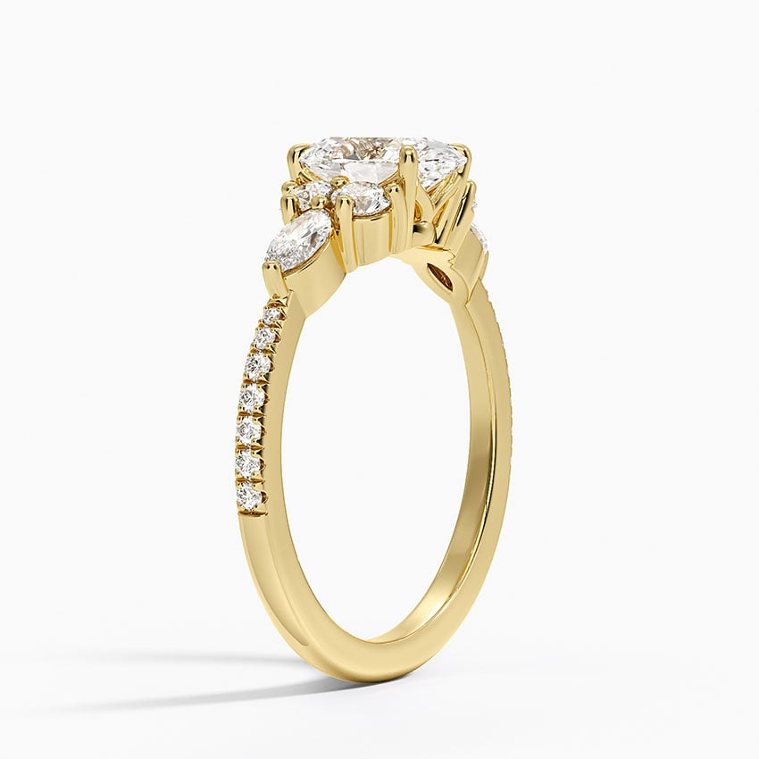 Luxe Nadia Pavé Diamond Ring (1/2 ct. tw.) Yellow Gold 18k Oval Engagement Ring