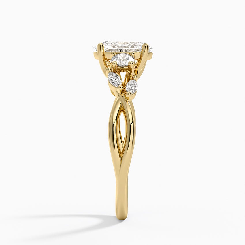 Willow Three Stone Diamond Ring (1/3 ct. tw.) Yellow Gold 18k Oval Engagement Ring