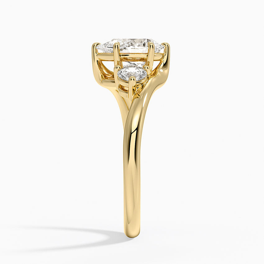 Atelier Three Stone Diamond Ring (1/3 ct. tw.) Yellow Gold 18k Pear Engagement Ring