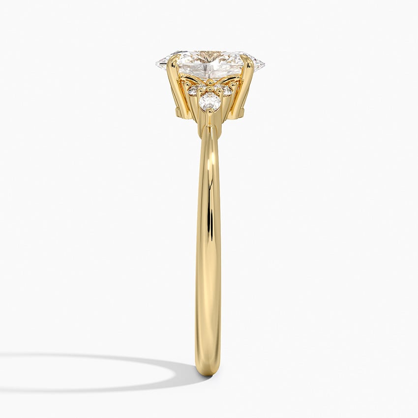 Nadia Diamond Ring Yellow Gold 18k Oval Engagement Ring