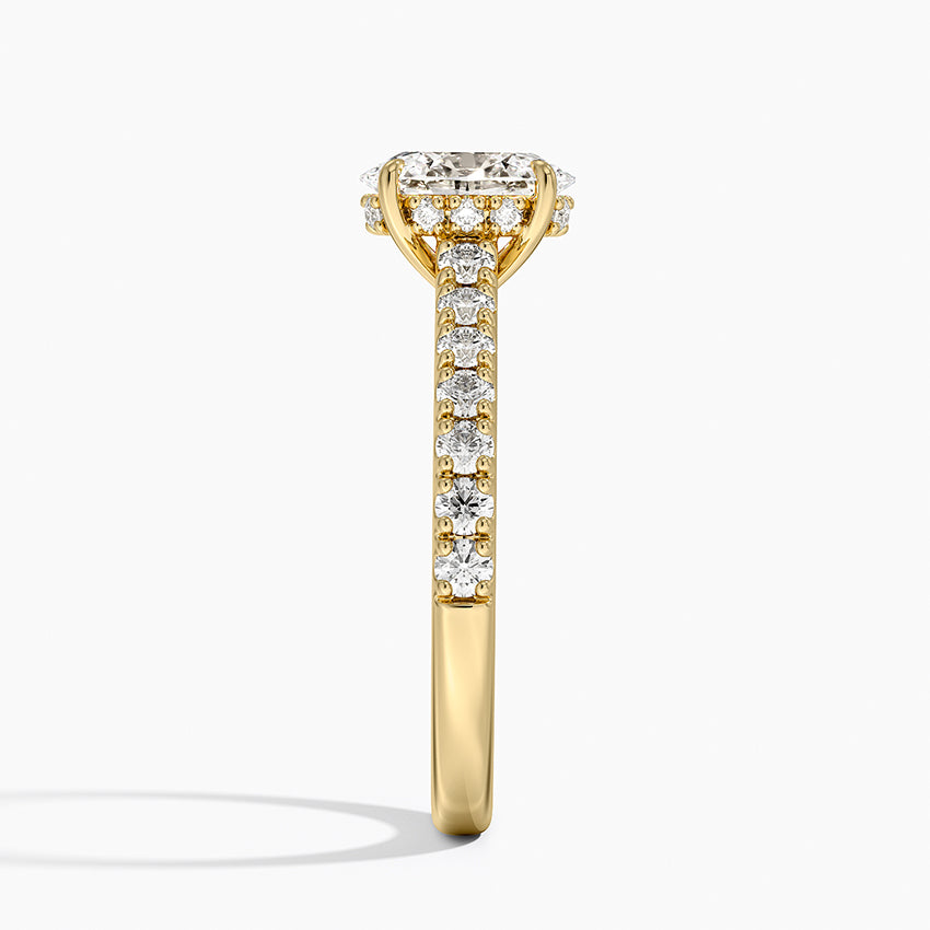 Grand Lissome Diamond Ring Yellow Gold 18k Oval Engagement Ring