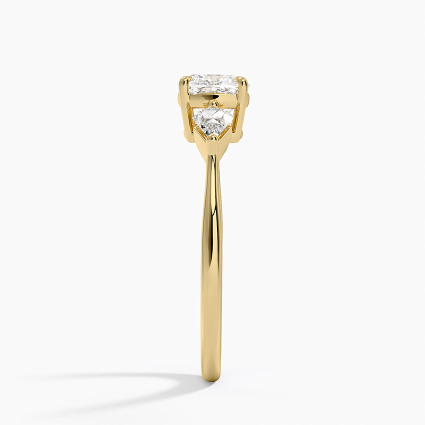 Luxe Cometa Three Stone Diamond Ring (1/3 ct. tw.) Yellow Gold 18k Cushion Engagement Ring