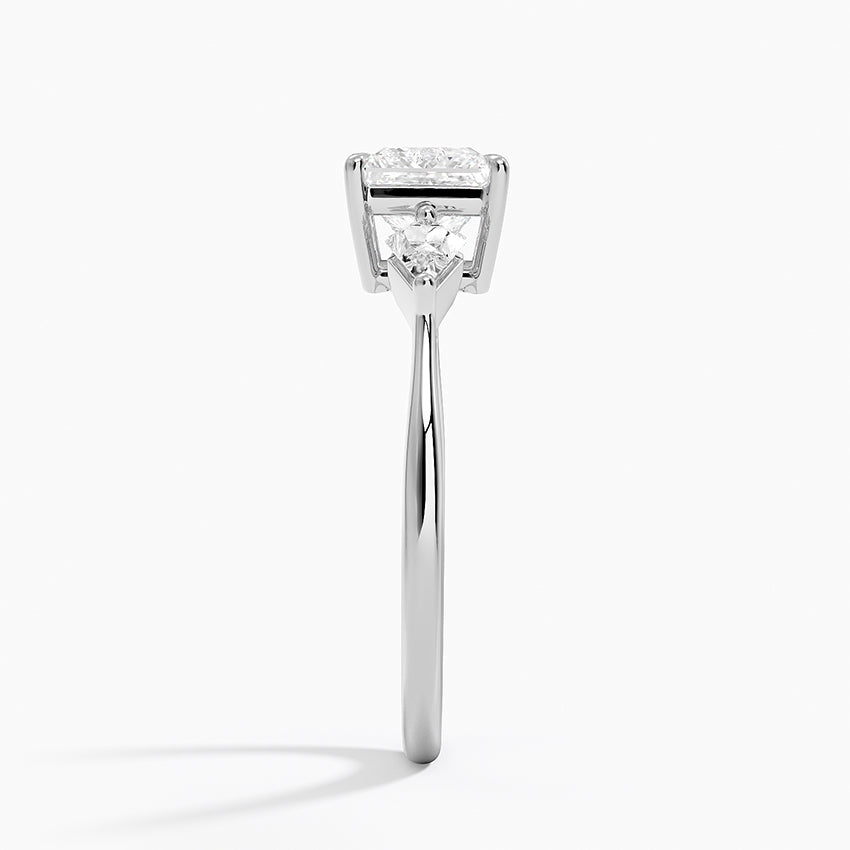 Luxe Cometa Three Stone Diamond Ring (1/3 ct. tw.) Platinum Princess Engagement Ring