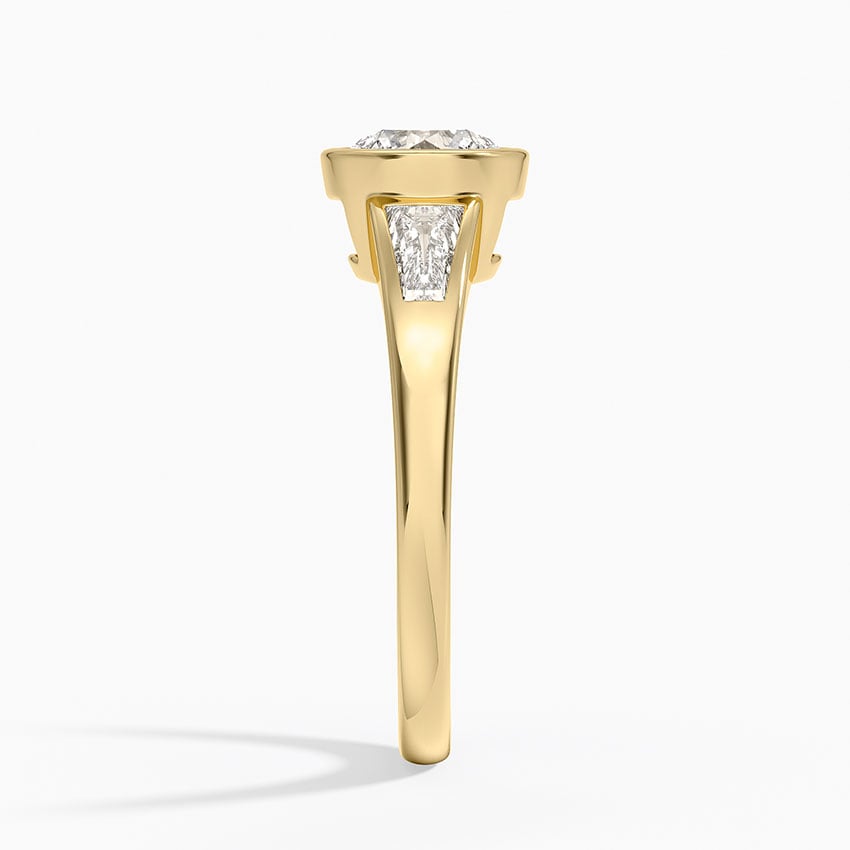 Hayes Three Stone Baguette Diamond Ring (1/2 ct. tw.) Yellow Gold 18k Round Engagement Ring