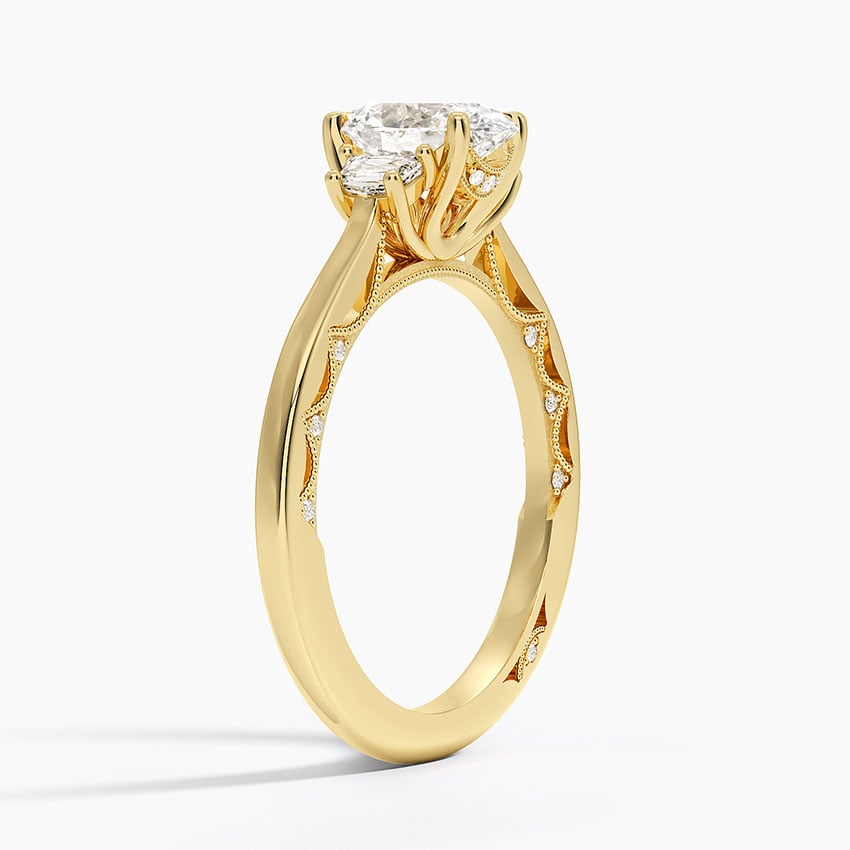 Tacori Lunetta Crescent Three Stone Diamond Ring Yellow Gold 18k Oval Engagement Ring