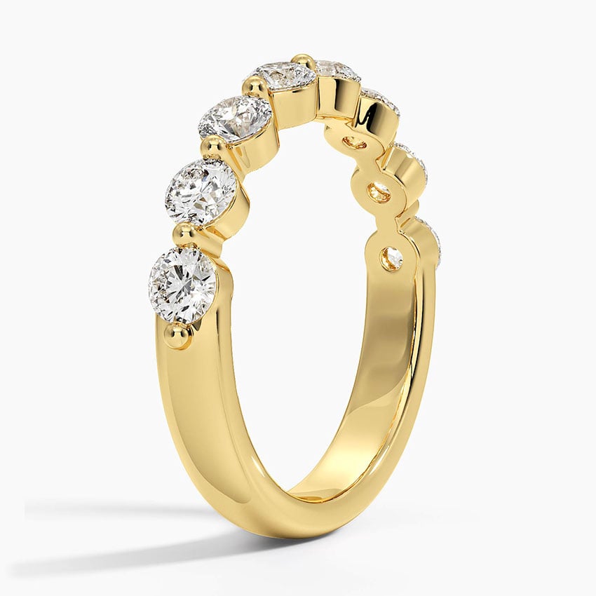 Bordeaux Shared Prong Diamond Ring (7/8 ct. tw.) Yellow Gold 18k Wedding Band