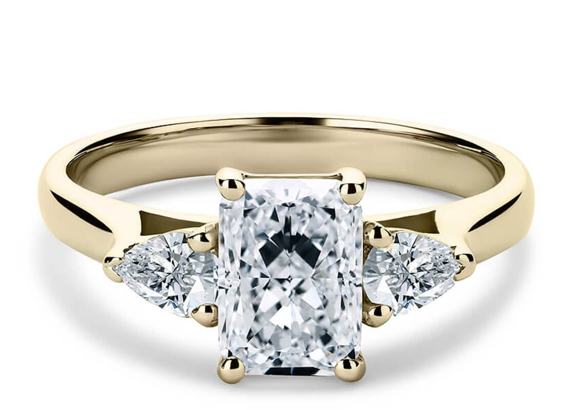 Barcelona Trilogy Yellow Gold 18k Radiant Engagement Ring