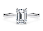 Delicacy Solitaire Platinum Emerald Engagement Ring