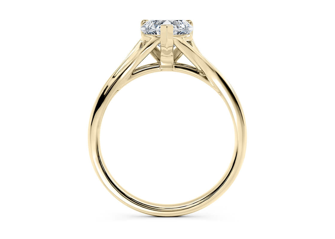 Hanover Solitaire Yellow Gold 18k Heart Engagement Ring