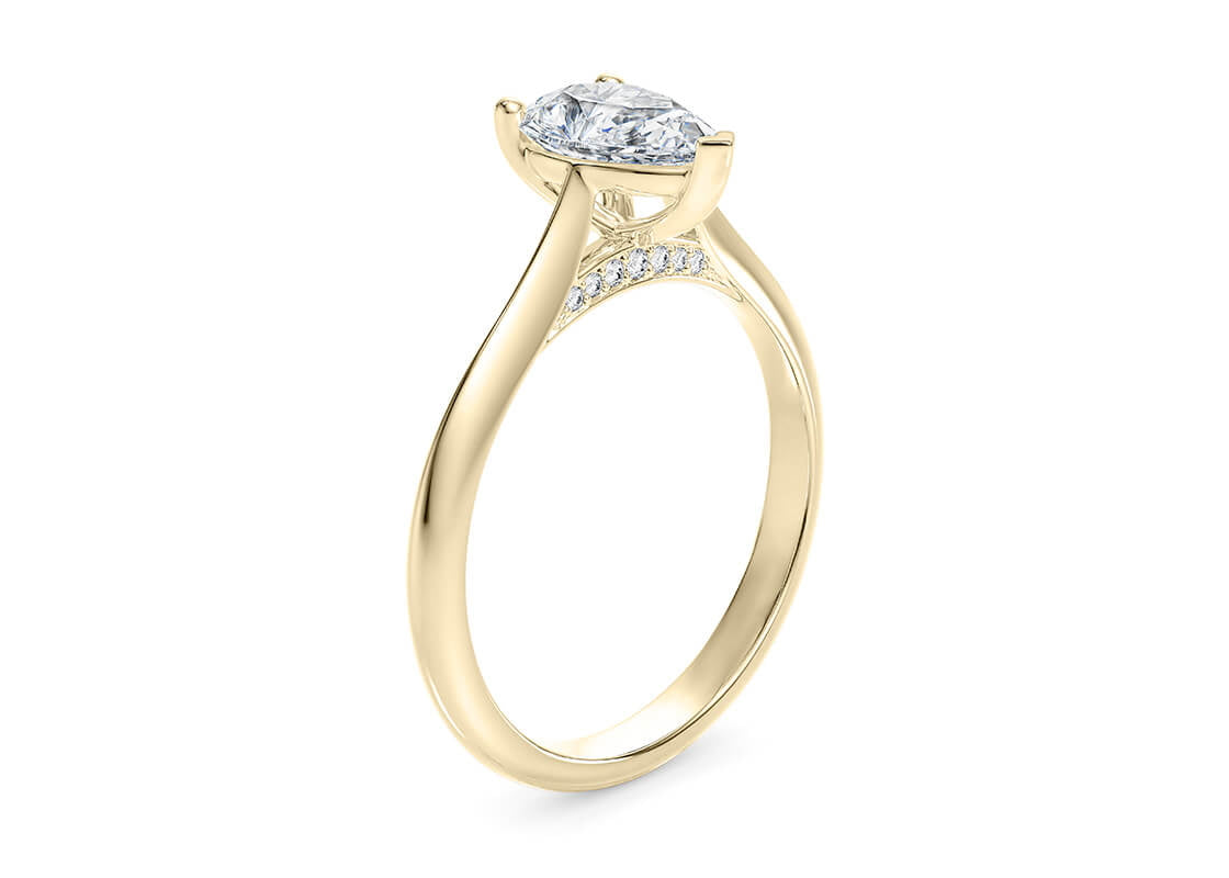 Iris Solitaire Yellow Gold 18k Pear Engagement Ring