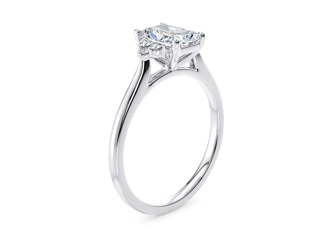 Rosa Vintage Platinum Radiant Engagement Ring